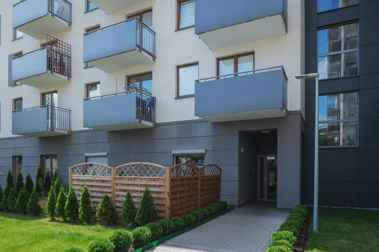P&O Serviced Apartments Wawrzyszewska Varşovia Exterior foto